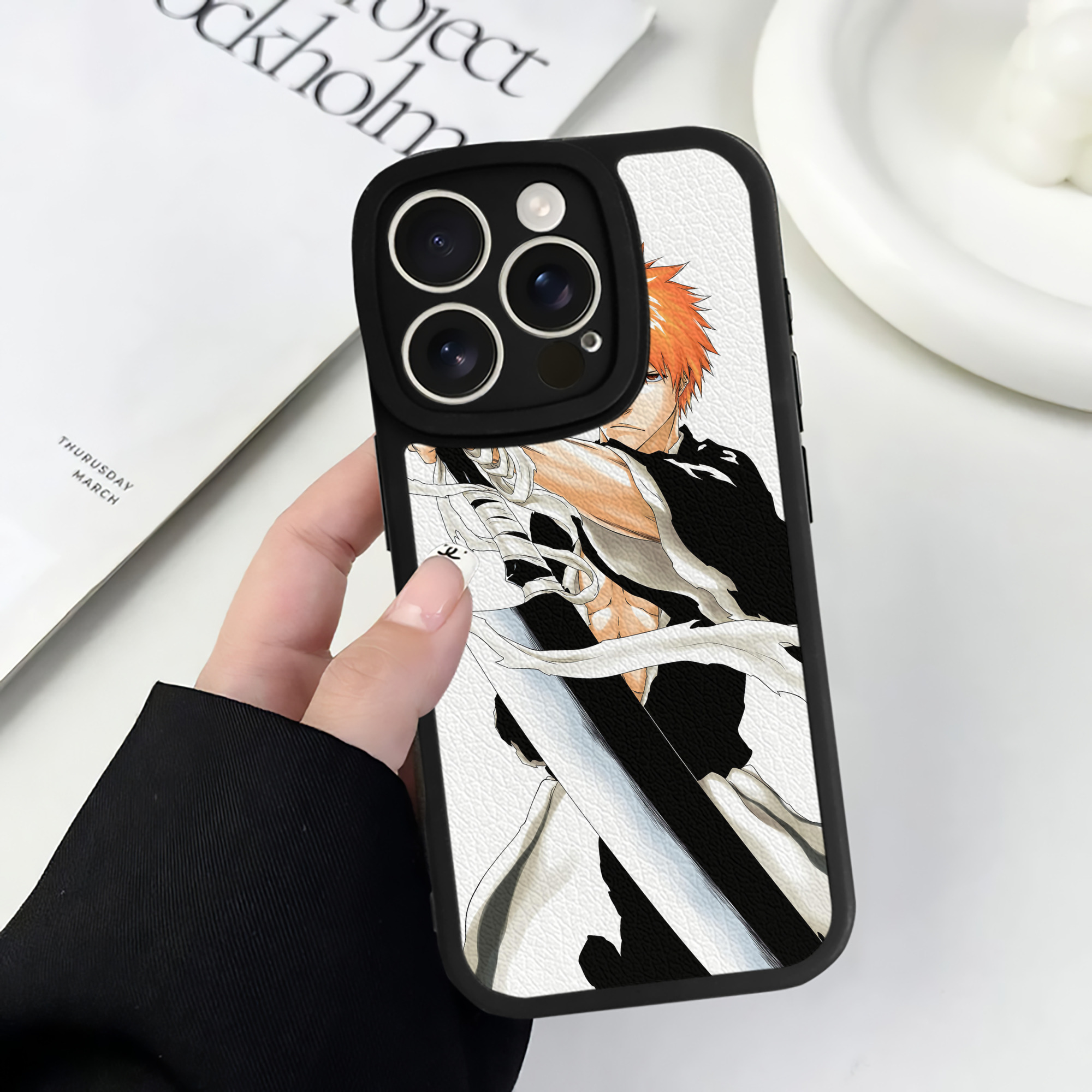（画像用） ブリーチ BLEACH 【iPhone 16シリーズ対応】シリコンスマホケース（レザー調） 材質：シリコン